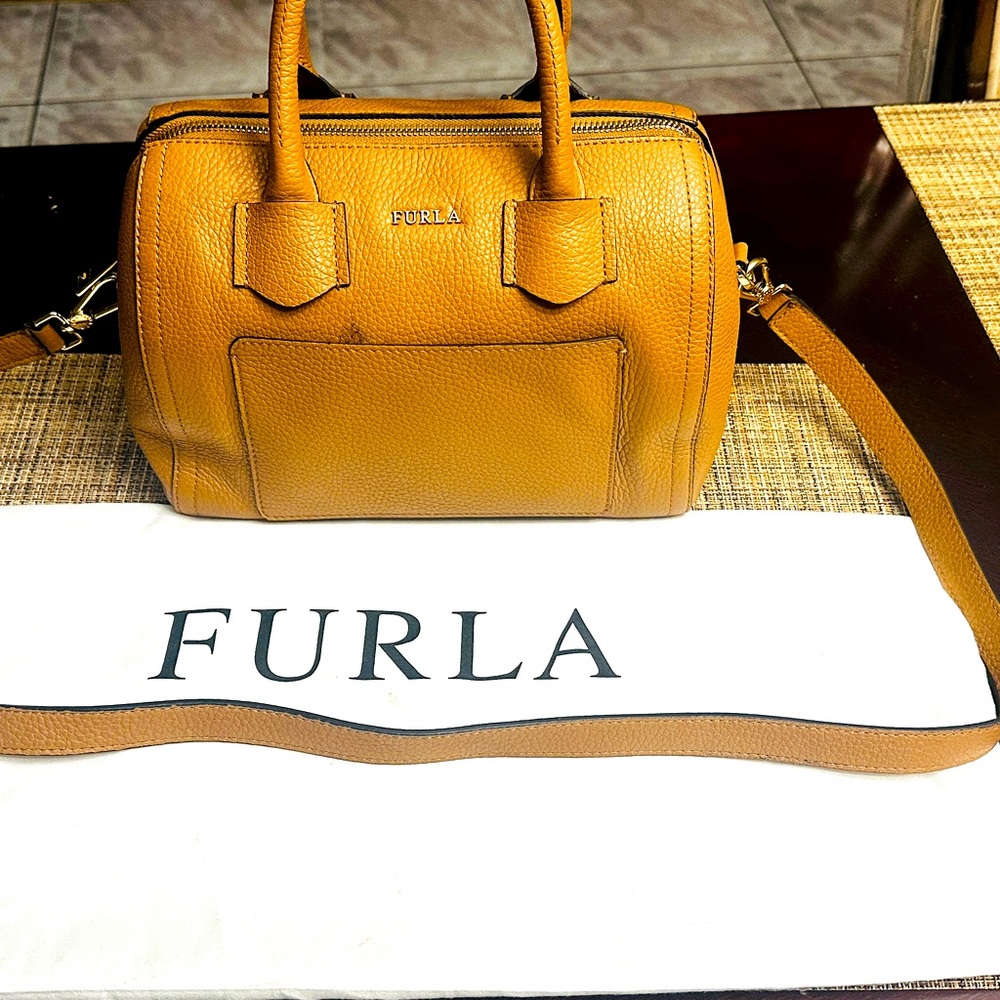 Pre owned Furla Handbag